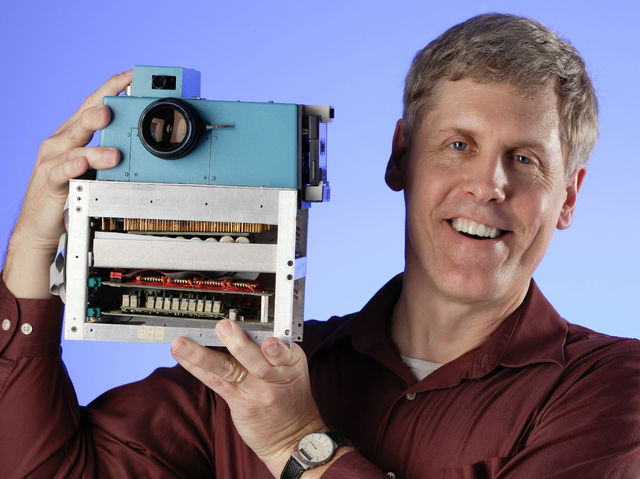 e2b3dda1-cacf-41cf-9683-3ea41c634bb0