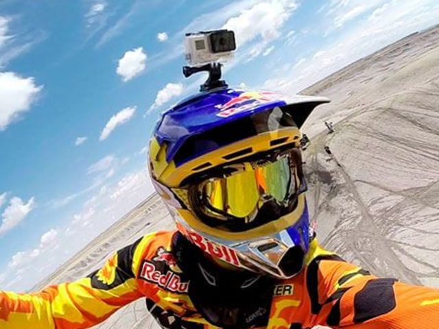 e7bcfd50-ba0c-4876-86d2-51526cc0306f