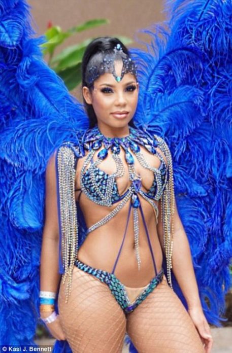 kasi-bennett-h-kopela-toy-xrysoy-usain-bolt-8